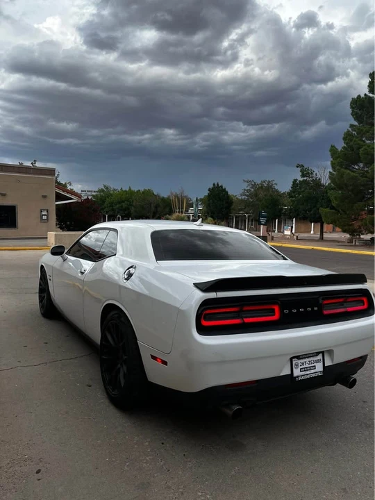 2015 Dodge Challenger 3rd Gen - Image 2 of 3