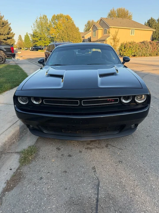 2015 Dodge Challenger 3rd Gen - Image 2 of 12