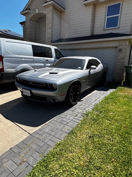 2015 Dodge Challenger 3rd Gen - Image 2 of 6