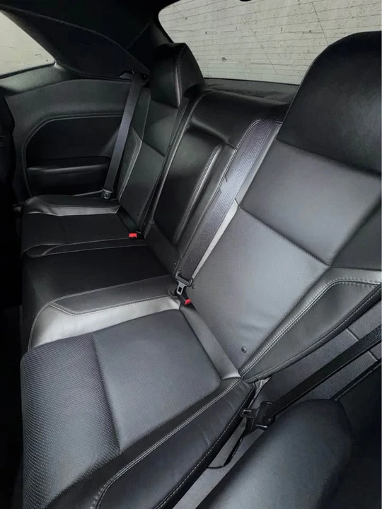 2015 Dodge Challenger 3rd Gen - Image 11 of 12