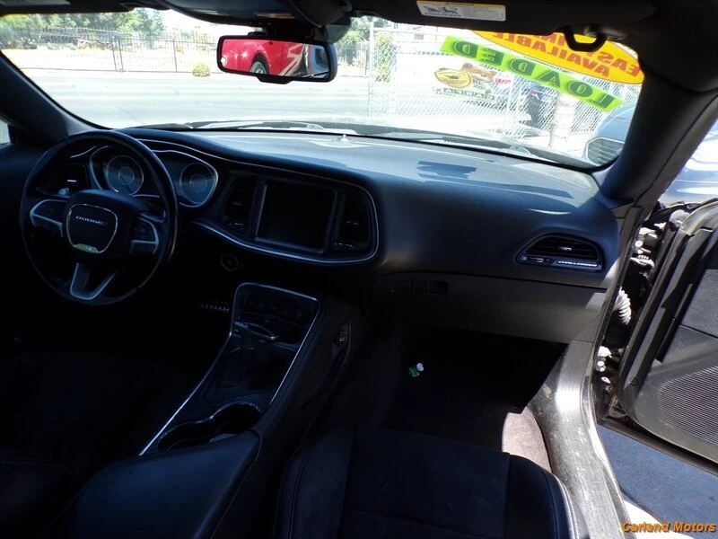 2015 Dodge Challenger 3rd Gen - Image 16 of 20