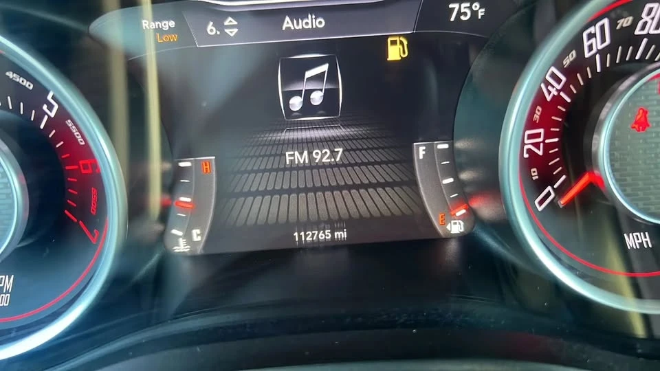 2015 Dodge Challenger 3rd Gen - Image 17 of 20