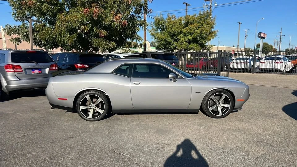 2015 Dodge Challenger 3rd Gen - Image 6 of 20