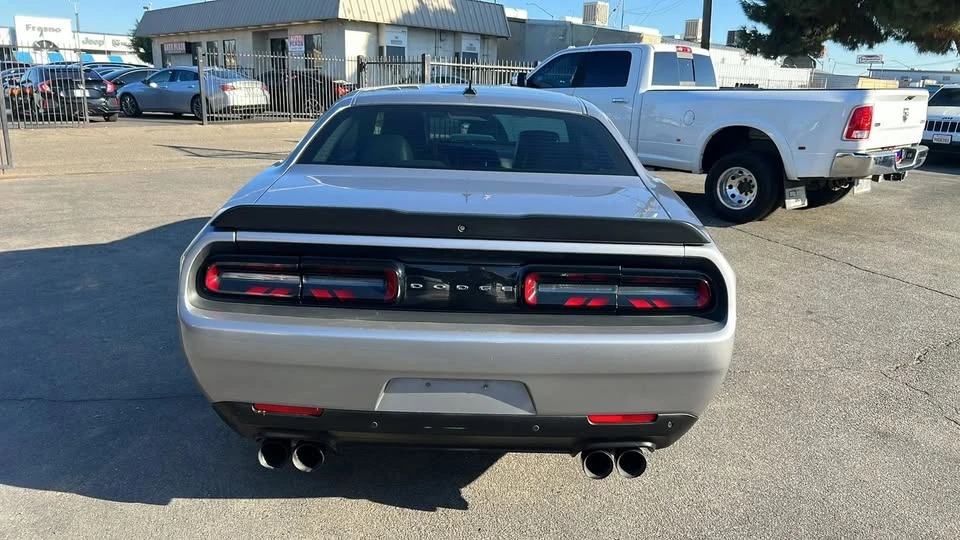 2015 Dodge Challenger 3rd Gen - Image 8 of 20