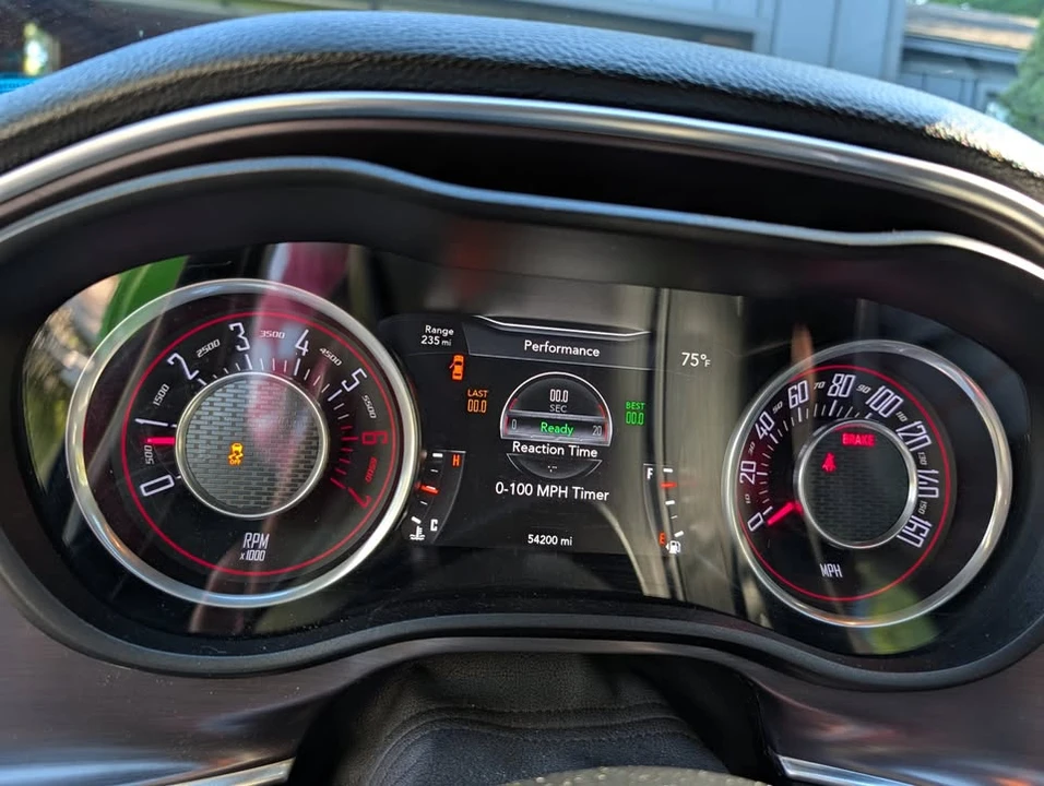 2015 Dodge Challenger 3rd Gen - Image 19 of 20