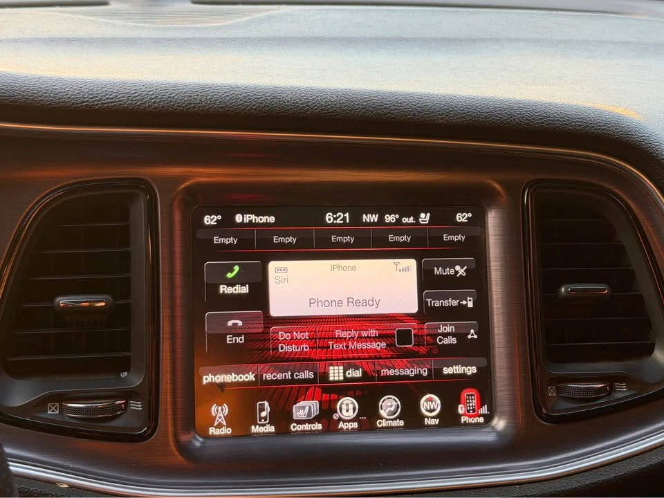 2015 Dodge Challenger 3rd Gen - Image 8 of 9