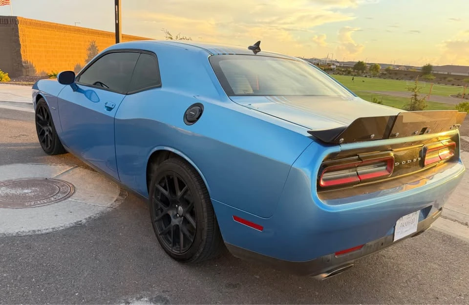2015 Dodge Challenger 3rd Gen - Image 5 of 9
