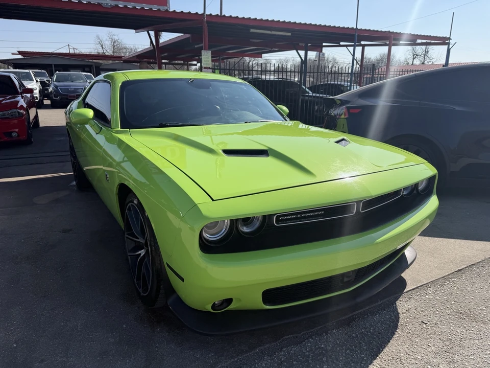 2015 Dodge Challenger SRT8 & 392 3rd Gen - Image 8 of 31