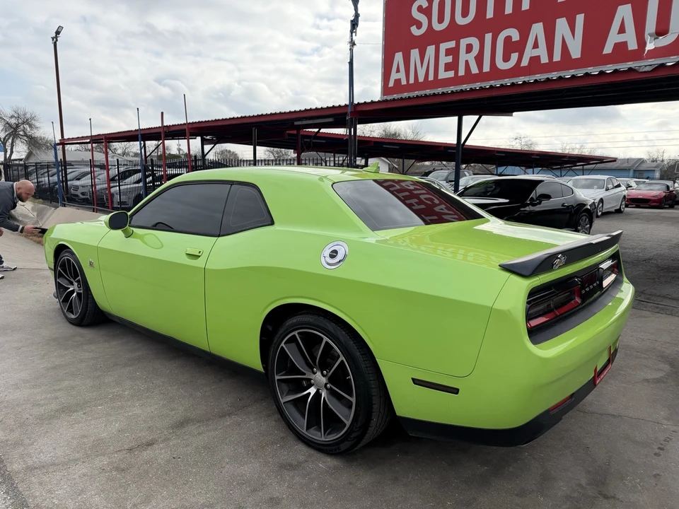 2015 Dodge Challenger SRT8 & 392 3rd Gen - Image 26 of 31