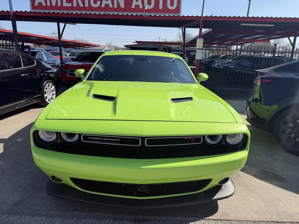 2015 Dodge Challenger SRT8 & 392 3rd Gen - Image 11 of 31