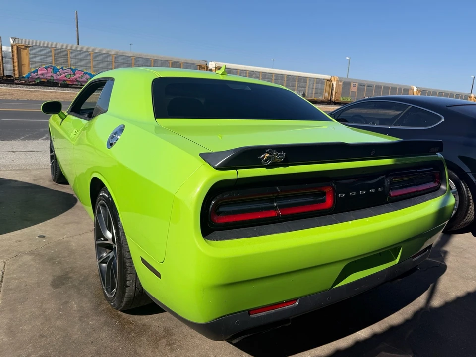 2015 Dodge Challenger SRT8 & 392 3rd Gen - Image 22 of 31