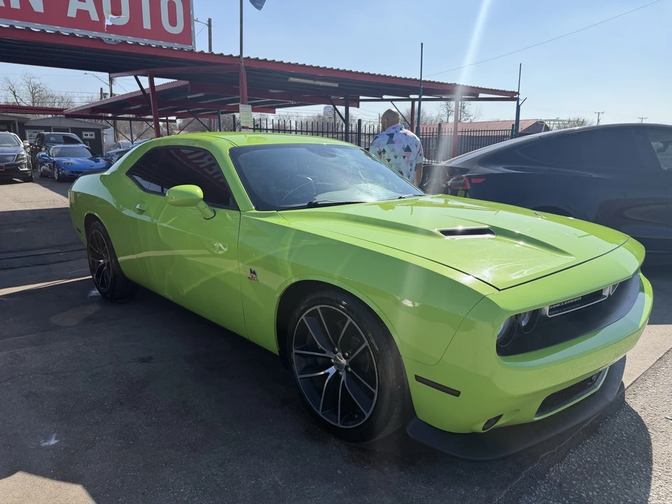 2015 Dodge Challenger SRT8 & 392 3rd Gen - Image 7 of 31