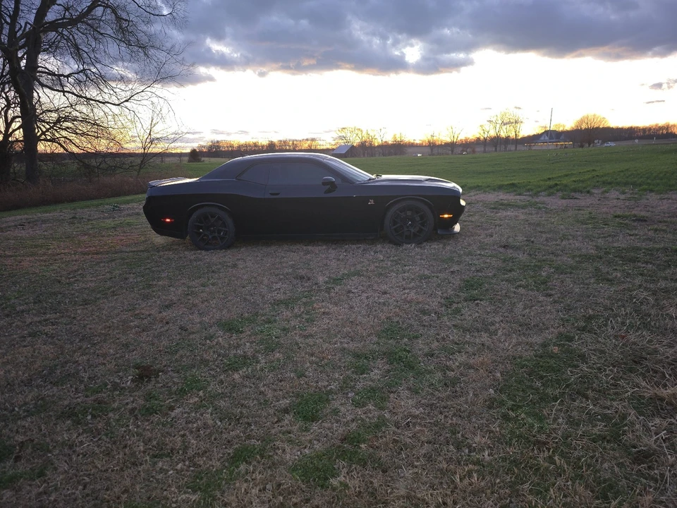 2015 Dodge Challenger SRT8 & 392 3rd Gen - Image 16 of 21