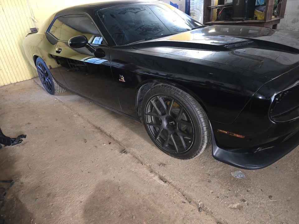 2015 Dodge Challenger SRT8 & 392 3rd Gen - Image 6 of 21