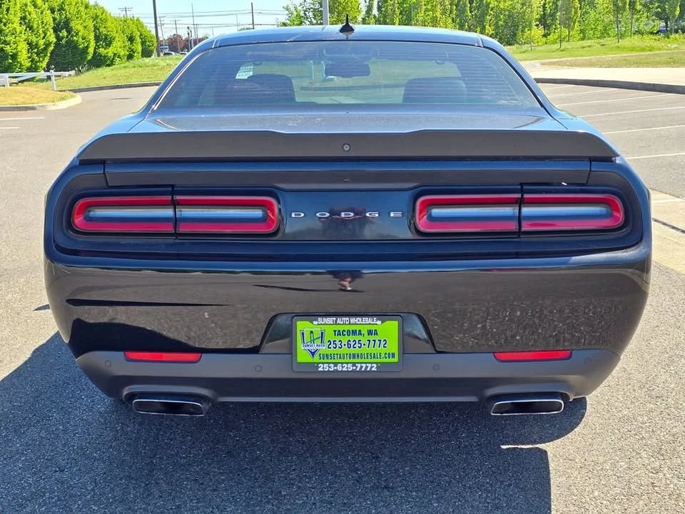 2015 Dodge Challenger SRT8 & 392 3rd Gen - Image 4 of 20