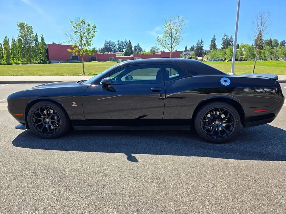 2015 Dodge Challenger SRT8 & 392 3rd Gen - Image 2 of 20