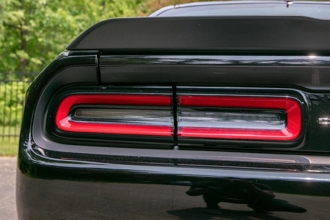 2015 Dodge Challenger SRT8 & 392 3rd Gen - Image 24 of 31