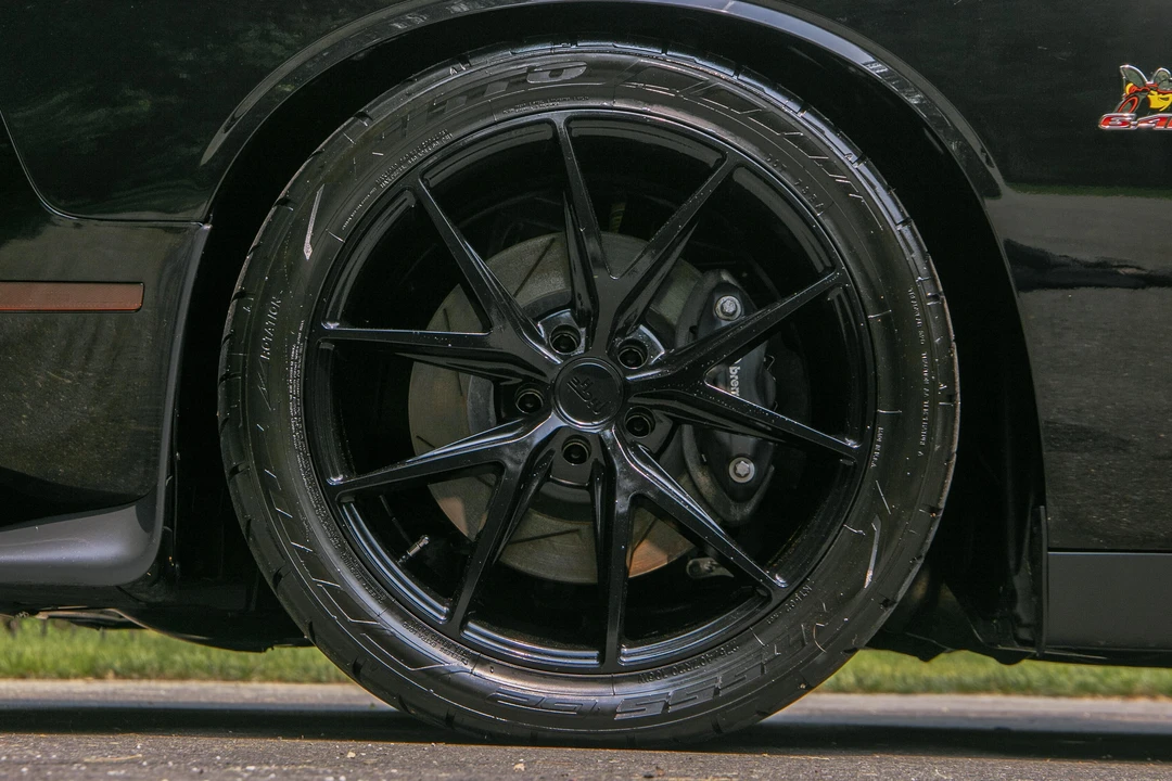 2015 Dodge Challenger SRT8 & 392 3rd Gen - Image 30 of 31