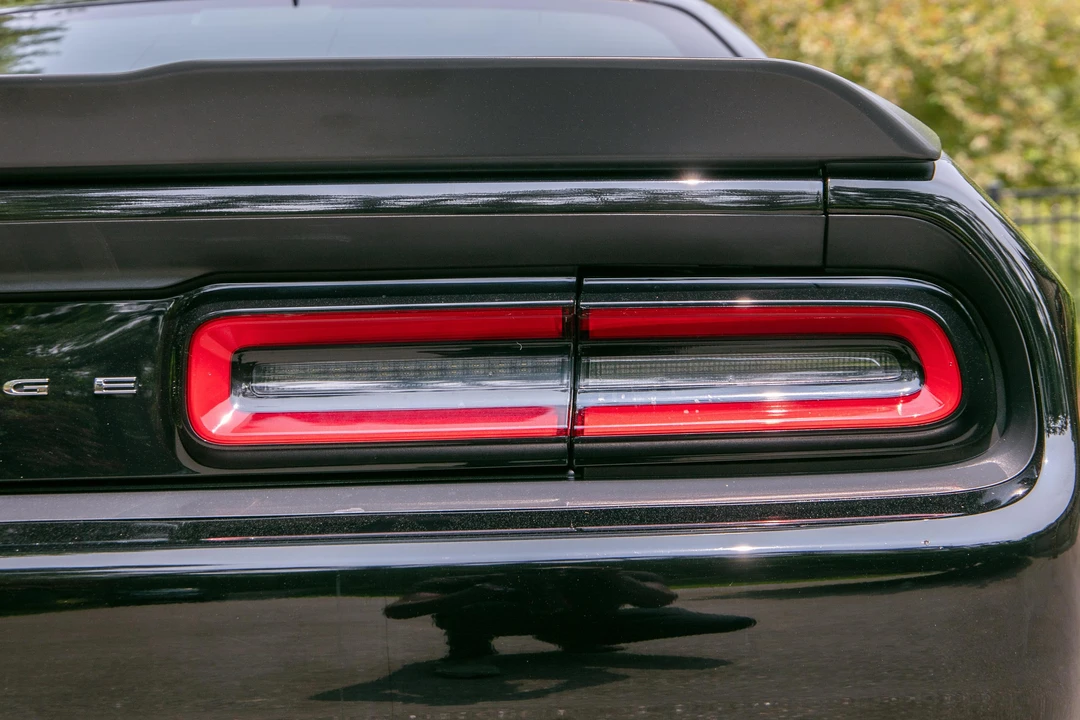 2015 Dodge Challenger SRT8 & 392 3rd Gen - Image 26 of 31