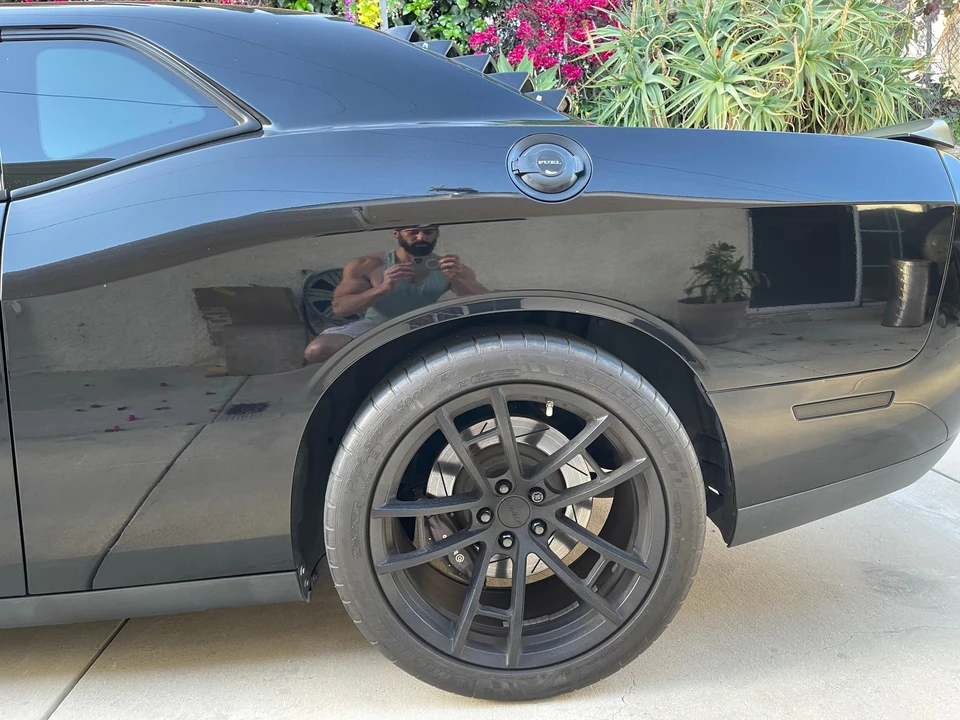 2015 Dodge Challenger SRT8 & 392 3rd Gen - Image 17 of 31