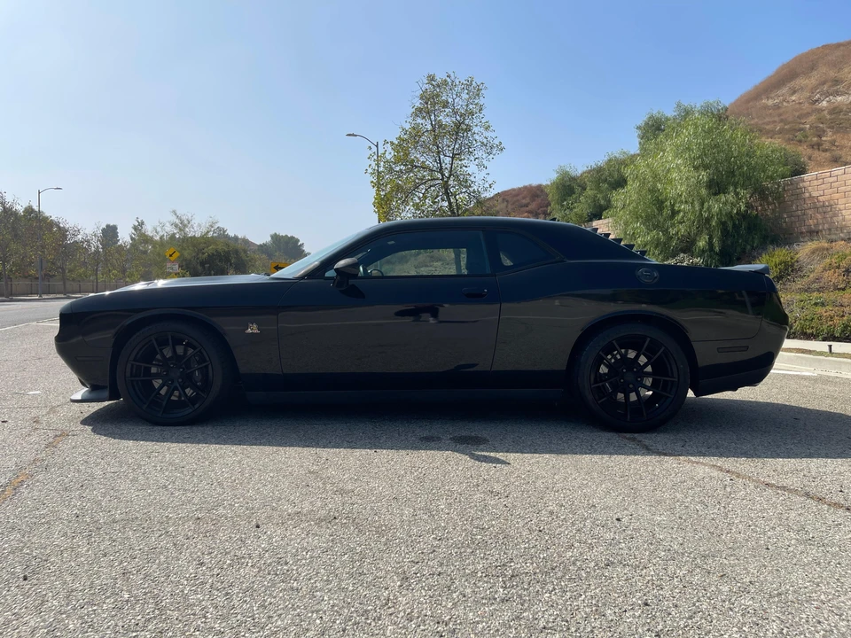 2015 Dodge Challenger SRT8 & 392 3rd Gen - Image 8 of 31