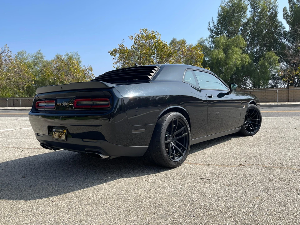 2015 Dodge Challenger SRT8 & 392 3rd Gen - Image 11 of 31