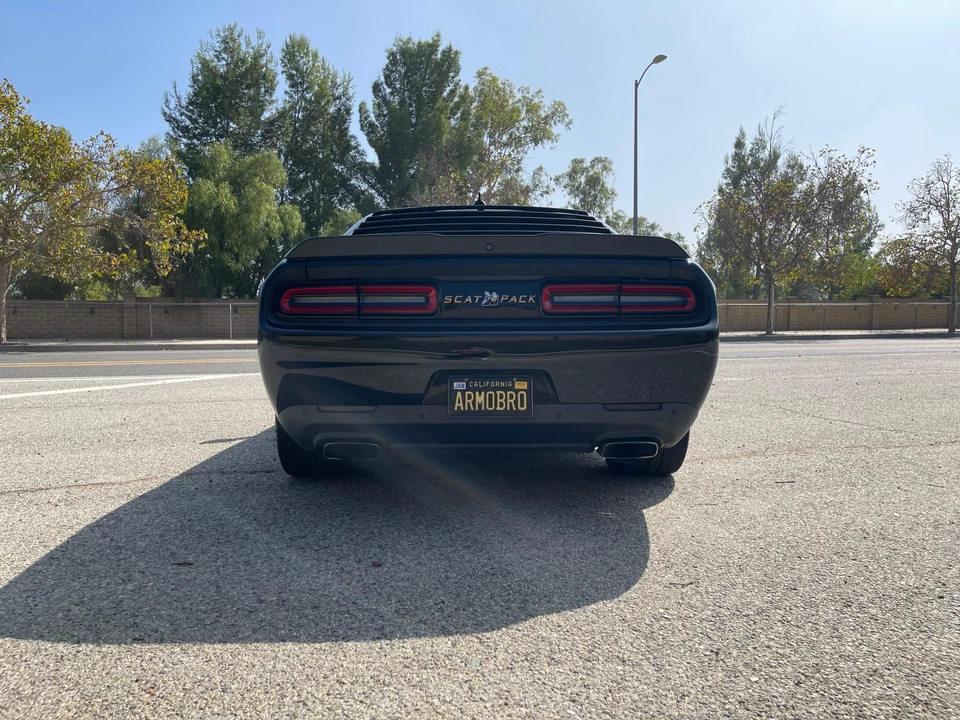2015 Dodge Challenger SRT8 & 392 3rd Gen - Image 10 of 31