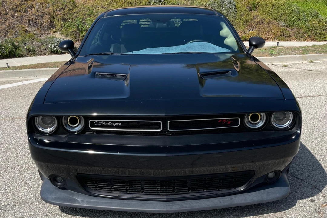 2015 Dodge Challenger SRT8 & 392 3rd Gen - Image 2 of 31