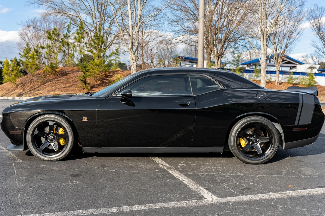 2015 Dodge Challenger SRT8 & 392 3rd Gen - Image 8 of 31