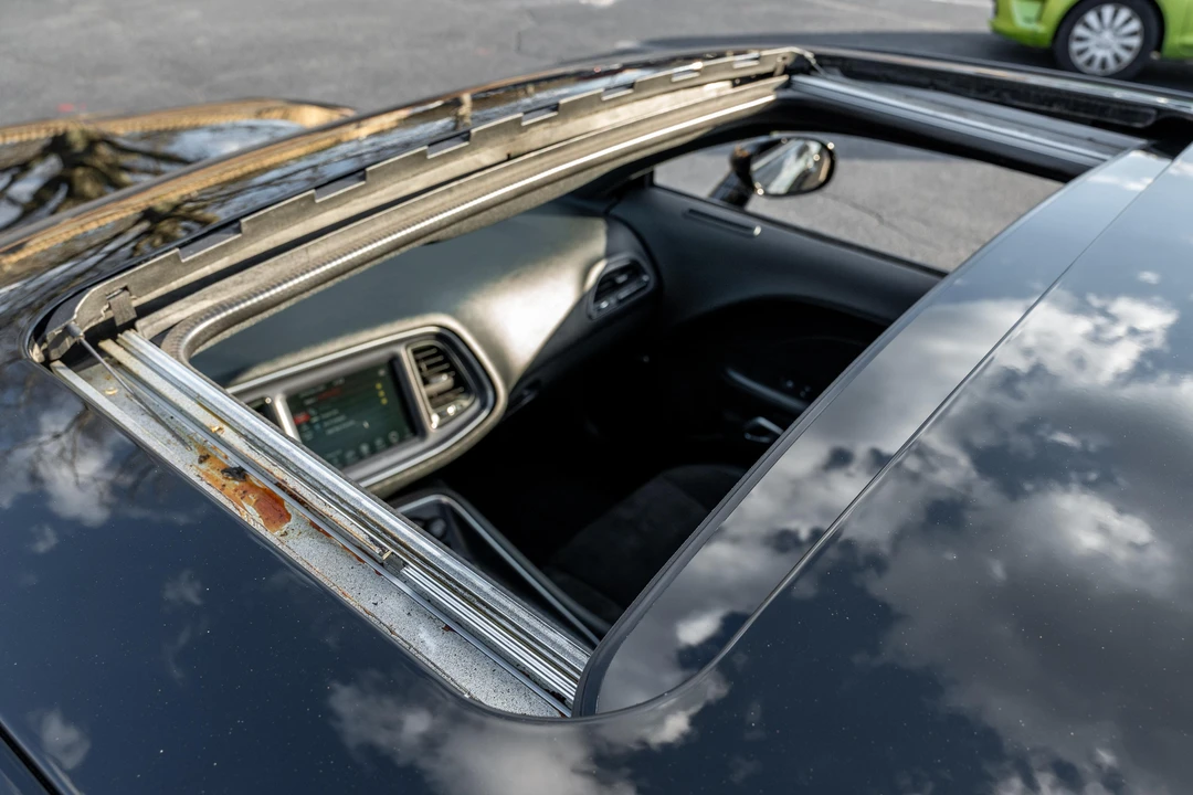 2015 Dodge Challenger SRT8 & 392 3rd Gen - Image 22 of 31