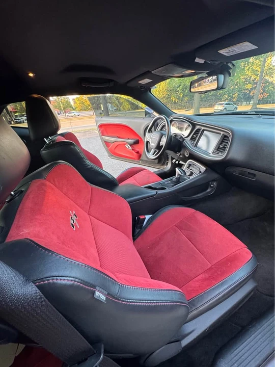 2015 Dodge Challenger SRT8 & 392 3rd Gen - Image 7 of 14