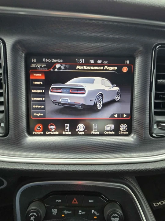 2015 Dodge Challenger SRT8 & 392 3rd Gen - Image 10 of 18