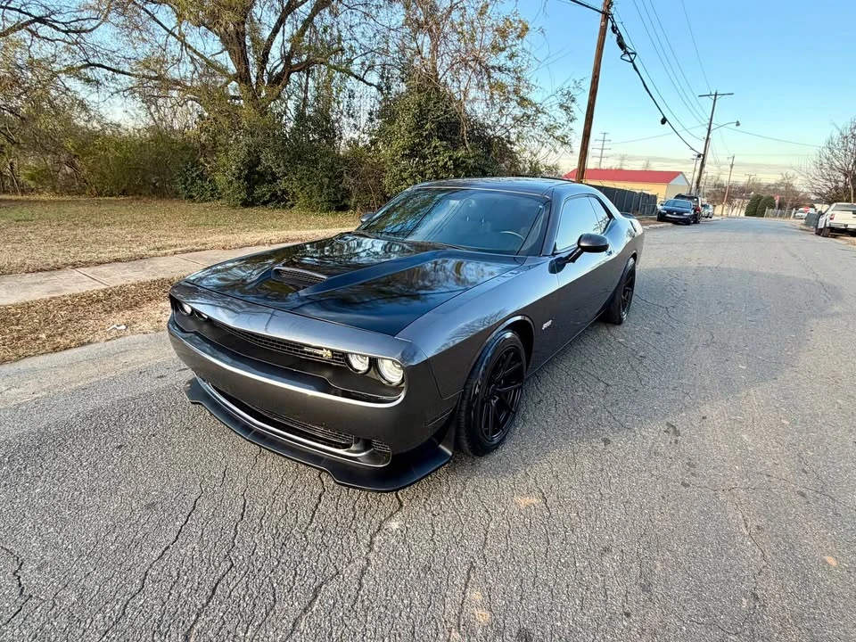 2015 Dodge Challenger SRT8 & 392 3rd Gen - Image 3 of 17