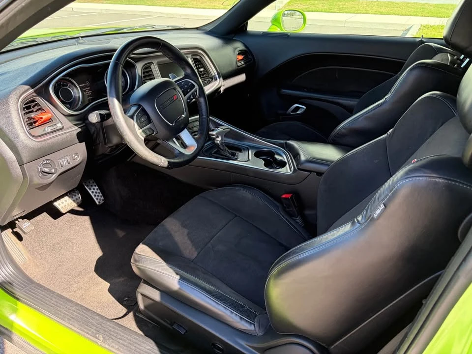 2015 Dodge Challenger SRT8 & 392 3rd Gen - Image 9 of 21