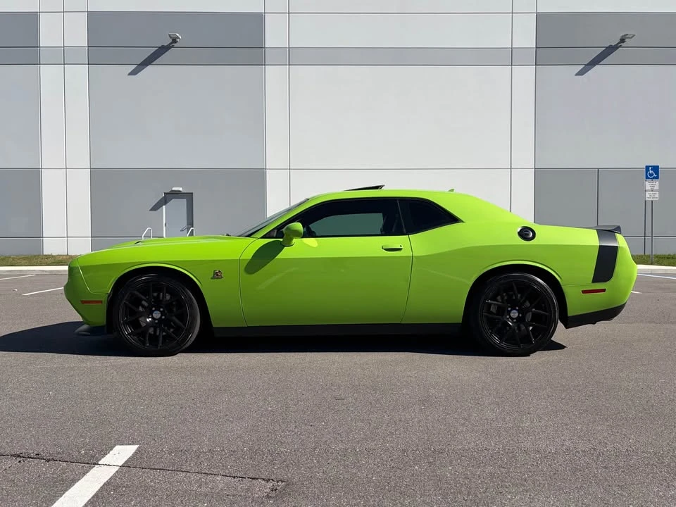 2015 Dodge Challenger SRT8 & 392 3rd Gen - Image 7 of 21