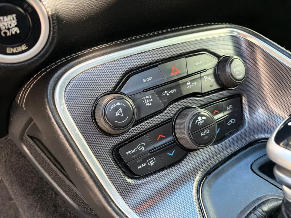 2015 Dodge Challenger SRT8 & 392 3rd Gen - Image 19 of 21