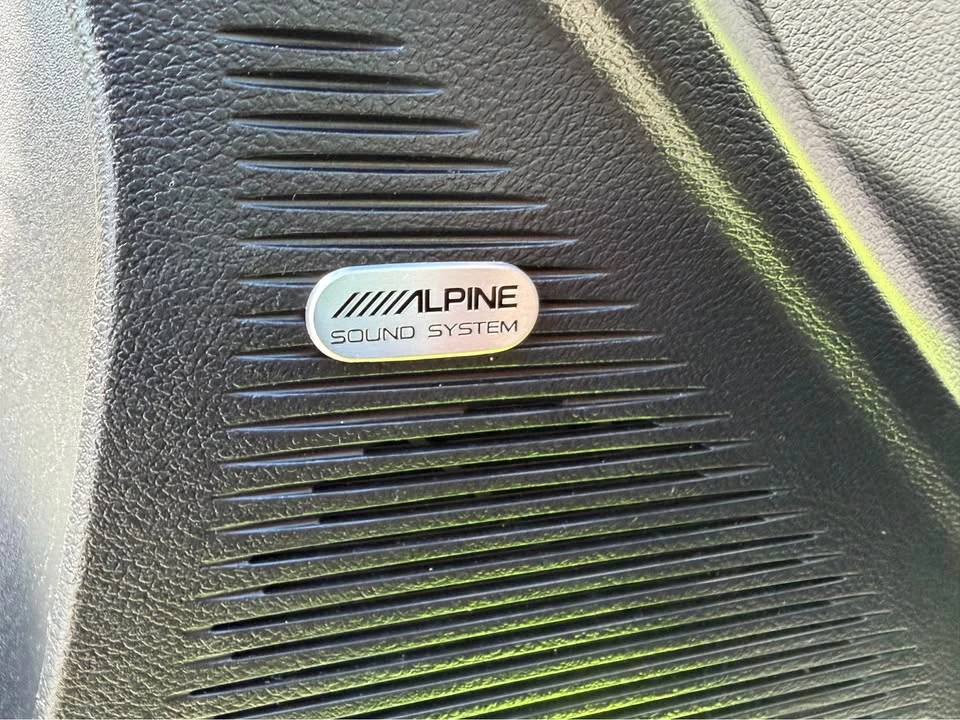 2015 Dodge Challenger SRT8 & 392 3rd Gen - Image 18 of 21