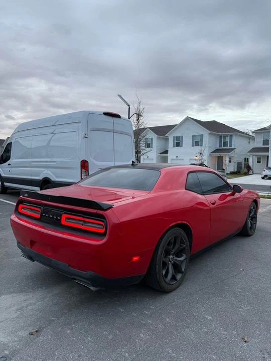 2015 Dodge Challenger SRT8 & 392 3rd Gen - Image 7 of 12