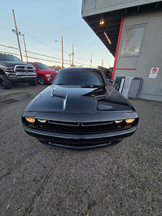 2015 Dodge Challenger SRT8 & 392 3rd Gen - Image 5 of 15