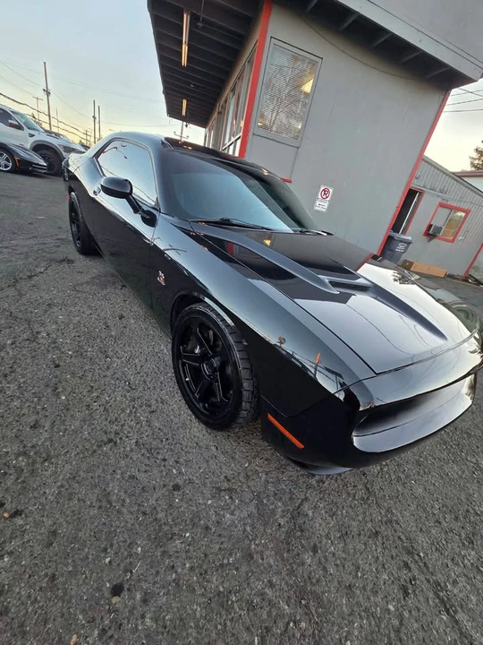 2015 Dodge Challenger SRT8 & 392 3rd Gen - Image 4 of 15
