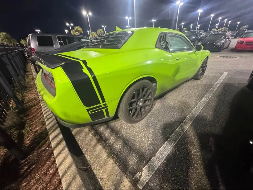 2015 Dodge Challenger SRT8 & 392 3rd Gen - Image 4 of 5