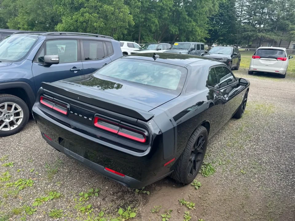 2015 Dodge Challenger SRT8 & 392 3rd Gen - Image 6 of 10