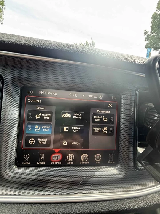 2015 Dodge Challenger SRT8 & 392 3rd Gen - Image 15 of 20