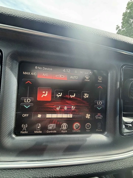 2015 Dodge Challenger SRT8 & 392 3rd Gen - Image 16 of 20