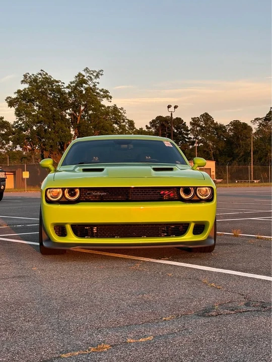 2015 Dodge Challenger SRT8 & 392 3rd Gen - Image 2 of 4