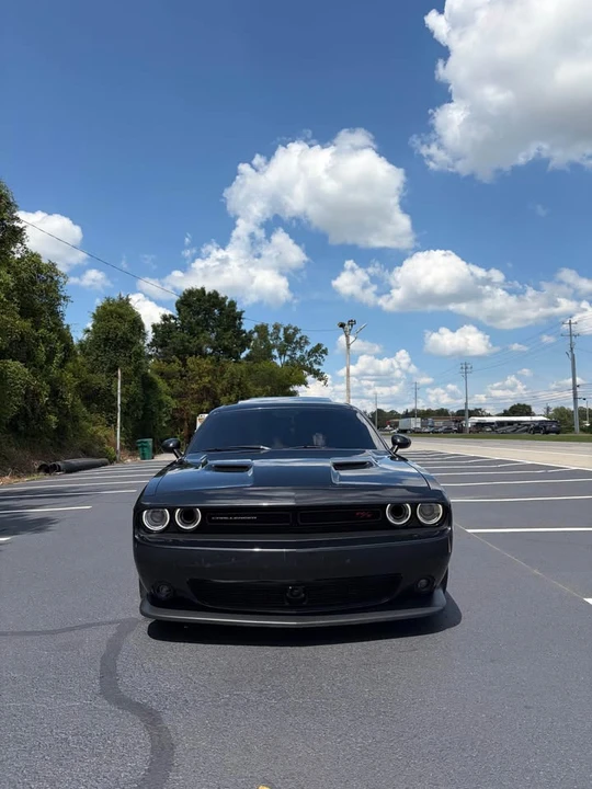 2015 Dodge Challenger SRT8 & 392 3rd Gen - Image 2 of 8
