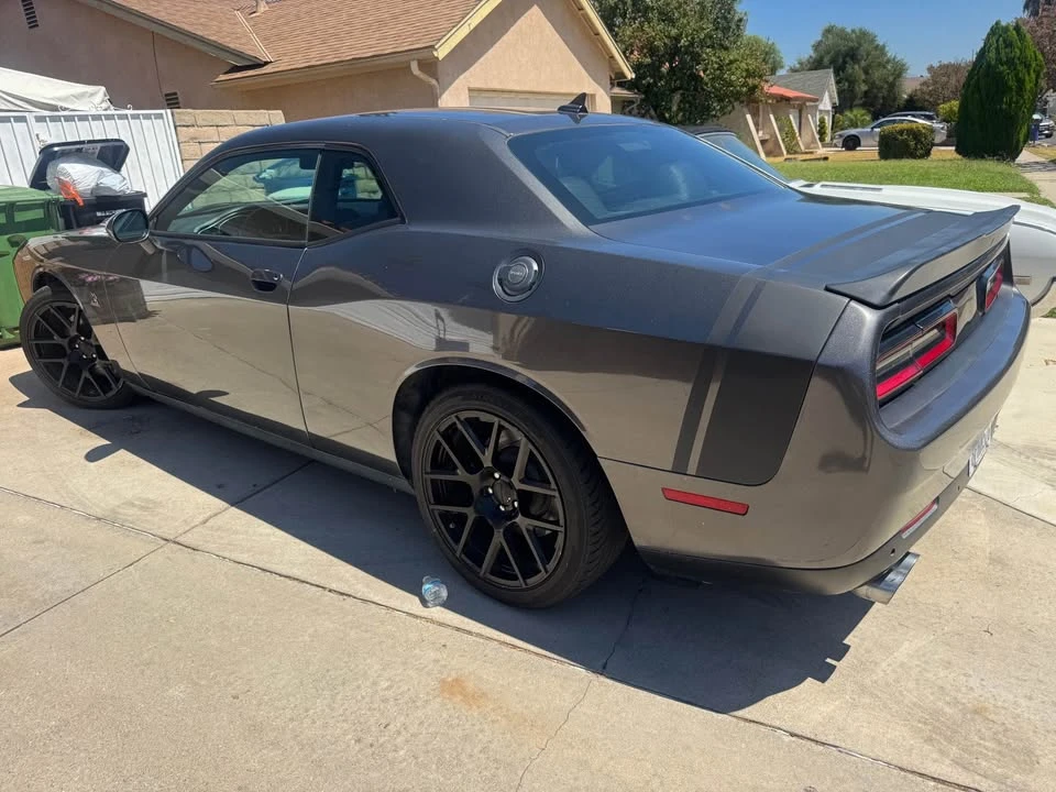 2015 Dodge Challenger SRT8 & 392 3rd Gen - Image 5 of 12