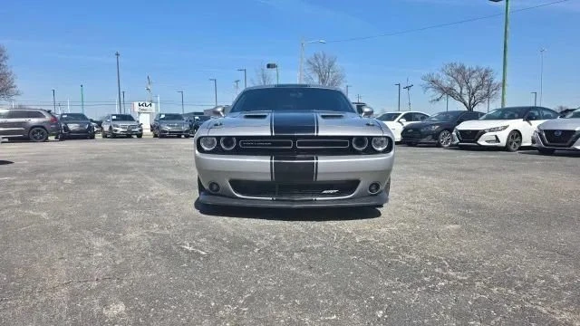 2015 Dodge Challenger SRT8 & 392 3rd Gen - Image 4 of 18