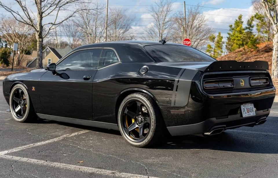 2015 Dodge Challenger SRT8 & 392 3rd Gen - Image 5 of 7