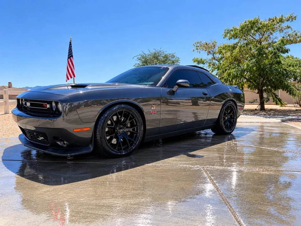 2015 Dodge Challenger SRT8 & 392 3rd Gen - Image 3 of 4